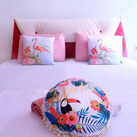 Hotel de apartamente Minismart Rainbow Garden&jacuzzi Balcic