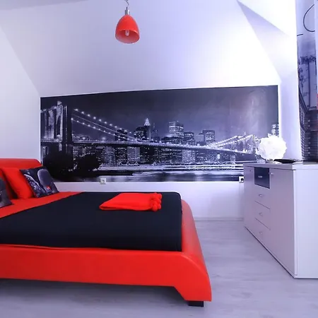 Minismart Rainbow Garden&jacuzzi Hotel de apartamente *