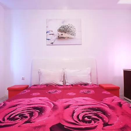 Minismart Rainbow Garden&jacuzzi Hotel de apartamente Balcic