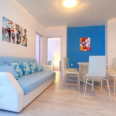 Minismart Rainbow Garden&jacuzzi Hotel de apartamente Balcic